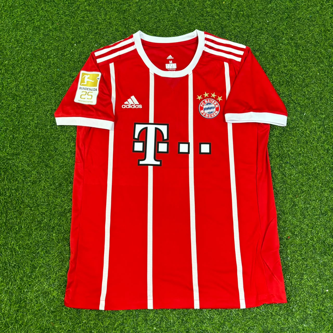 Mats Hummels Bayern Munich 2017-2018 Retro Home Football Jersey