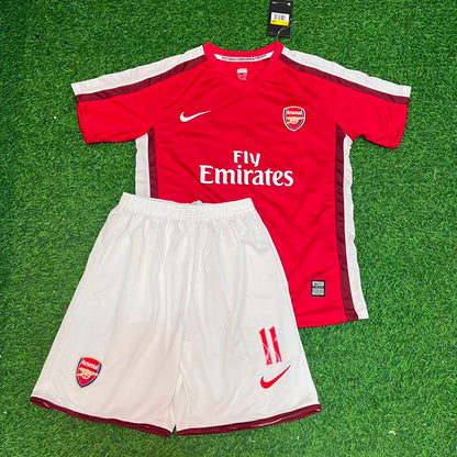 Mesut Özil Arsenal 2008/2010 Retro Kids Football Jersey Collection