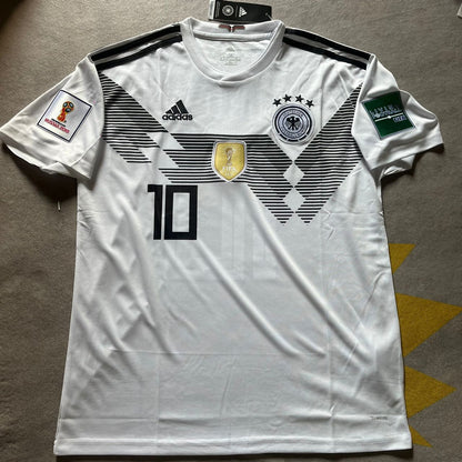 Mesut Ozil Germany 2018 World Cup Retro Football Jersey Kit