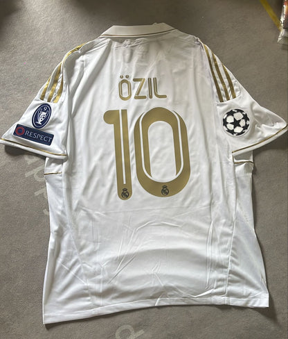 Mesut Ozil Real Madrid 2011 - 2012 Champions League Short Sleeve Football Jersey Kit