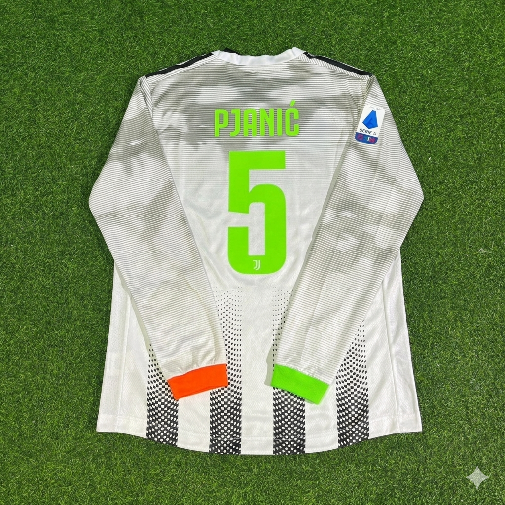 Miralem Pjanić #5 Juventus 2019-2020 Long Sleeve Retro Football Jersey Kit