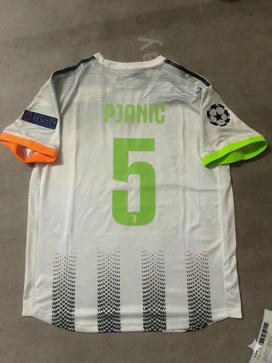 Miralem Pjanić 5 Juventus 2019/20 Home Football Jersey Retro Kit