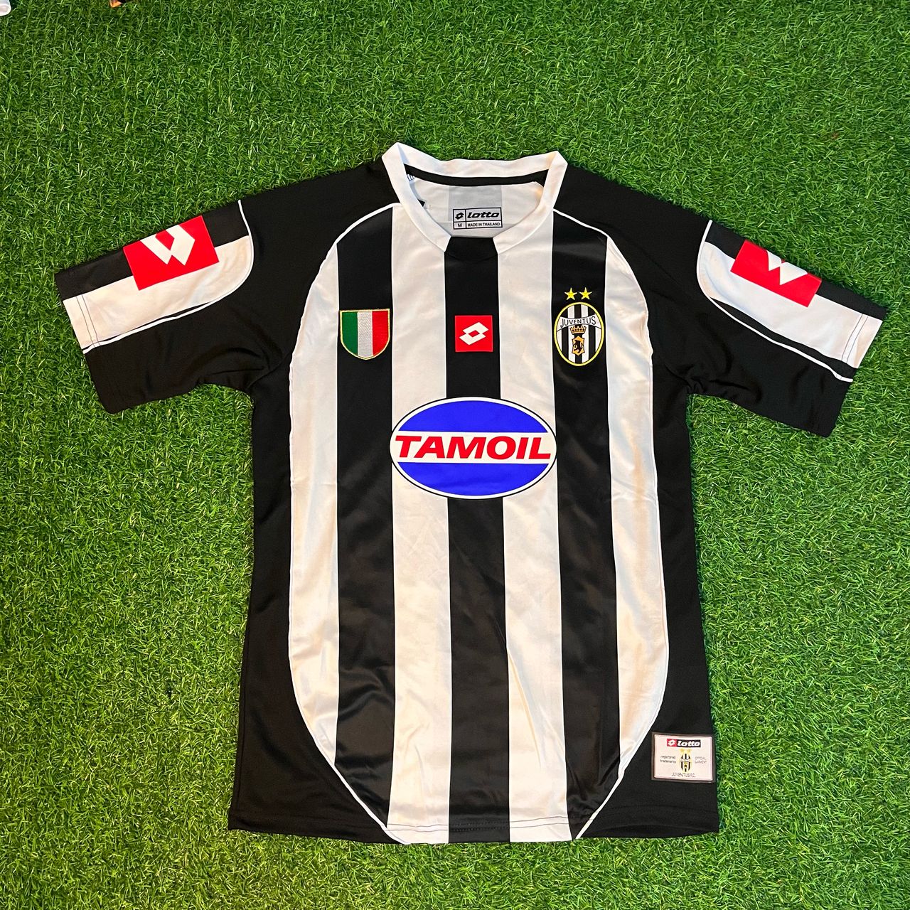 Marcelo Salas Juventus 2002 2003 Retro Football Jersey Kit