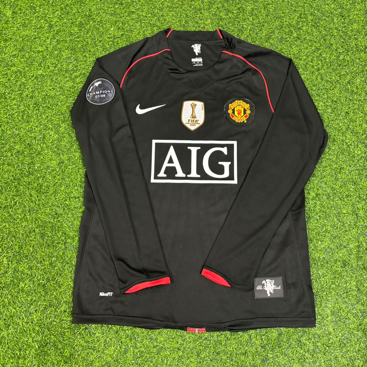 Nemanja Vidic Manchester United 2007/2008 Champions League Patch Black Retro Football Jersey Collection
