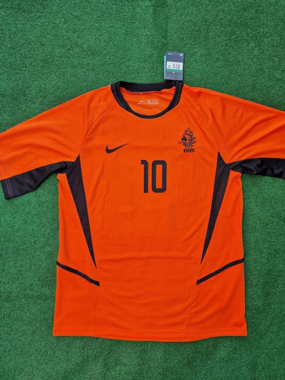 Netherlands 2002 World Cup Dennis Bergkamp Retro Football Jersey detail view