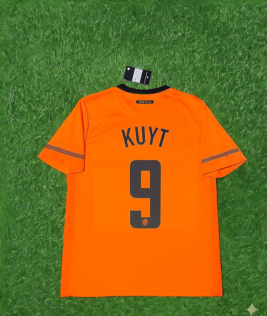 Netherlands Dirk Kuyt Retro Football Jersey front view