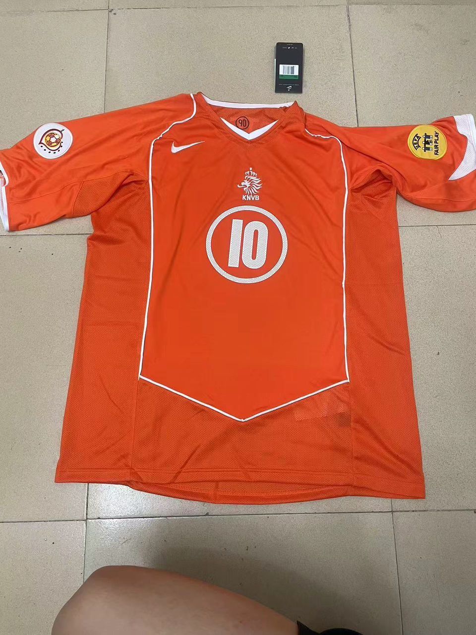 Netherlands EURO 2004 Ruud van Nistelrooy Retro Home Football Jersey detail view