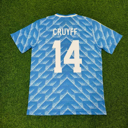 Netherlands Johan Cruyff Retro Football Jersey front view