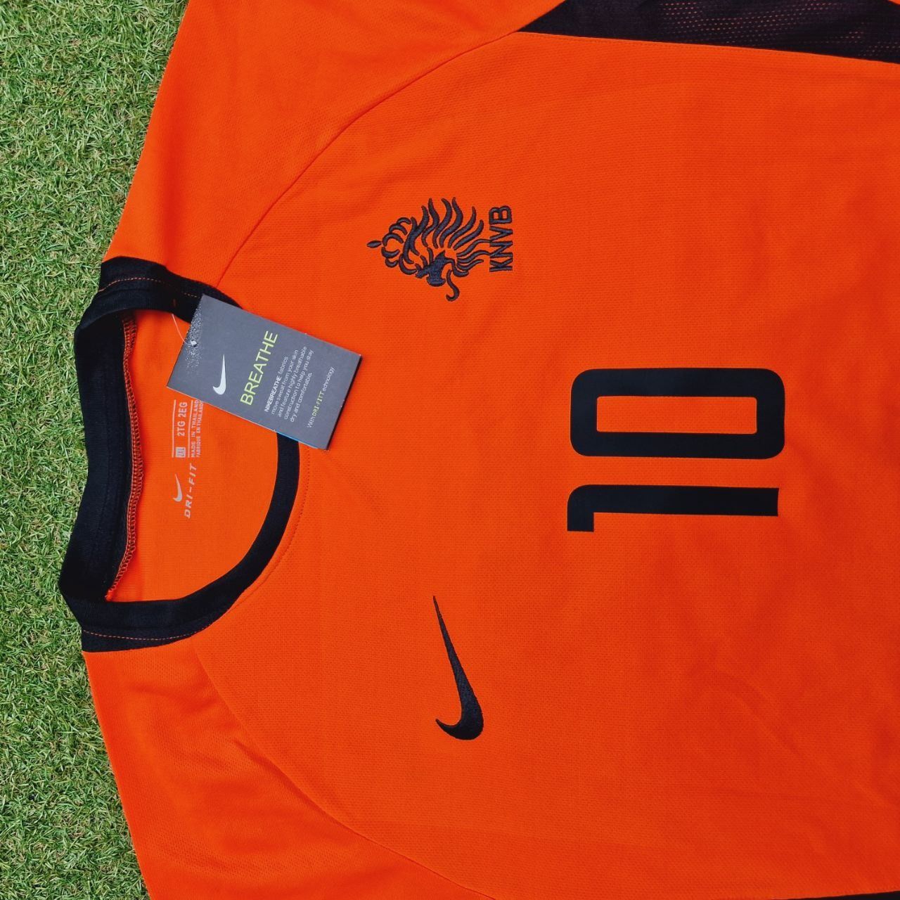 Netherlands Retro Football Jersey detail view