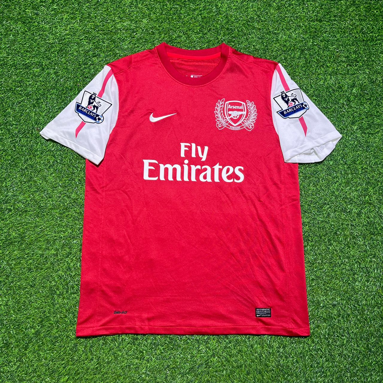 Nicklas Bendtner LORD Arsenal 2010-2011 Retro Football Jersey Kit
