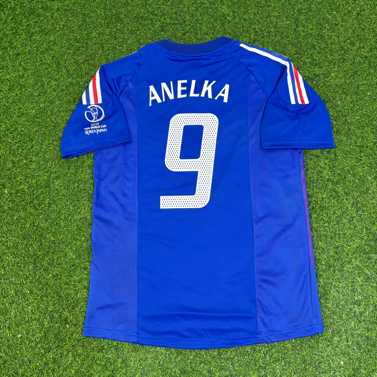 France World Cup 2002 Nicolas Anelka #9 Retro Football Jersey