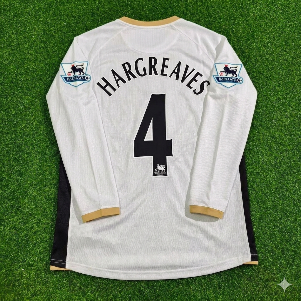 Owen Hargreaves #4 Manchester United 2006-2007 White Retro Long Sleeve Football Jersey Kit