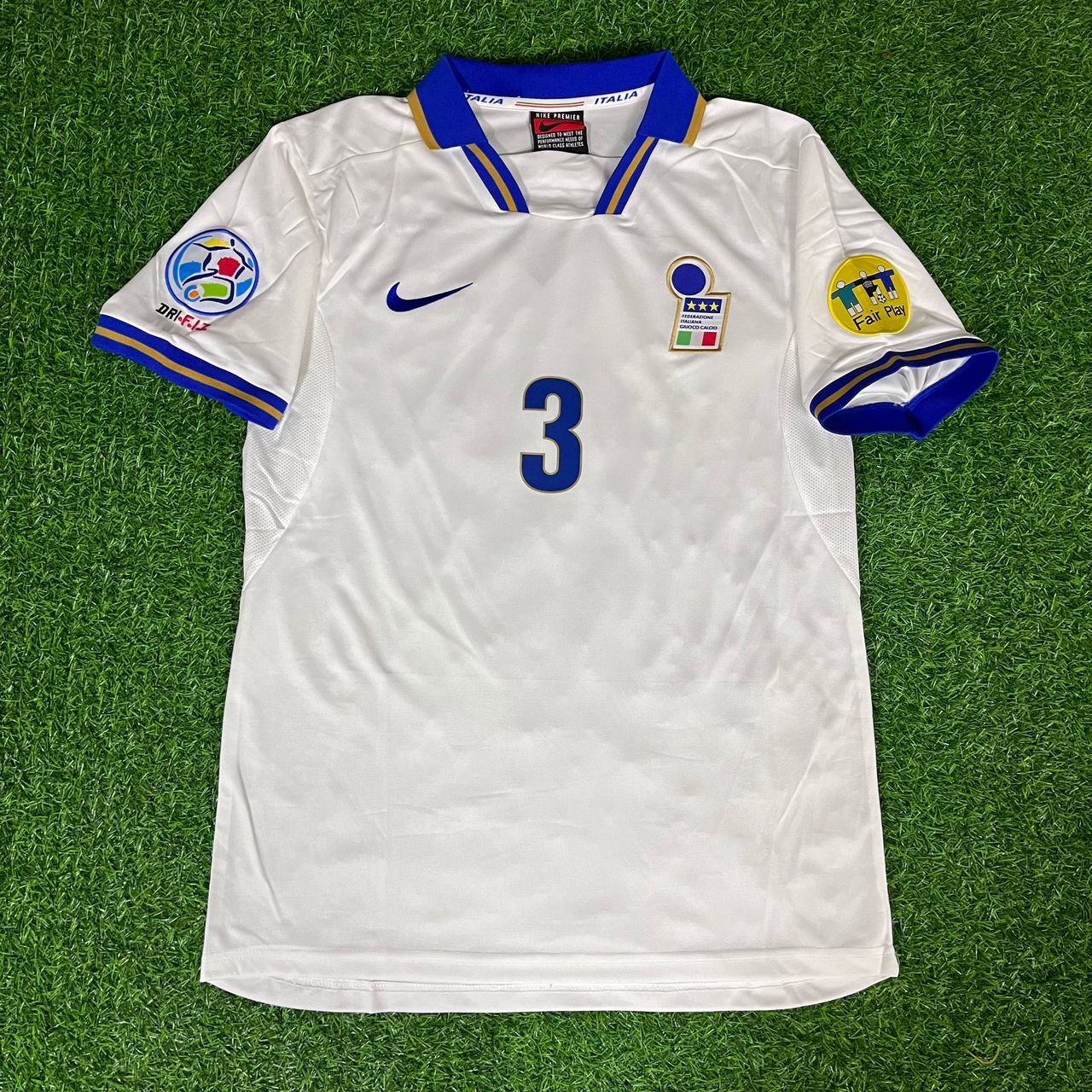 Paolo Maldini Italy EURO 1996 Retro Football Jersey Kit