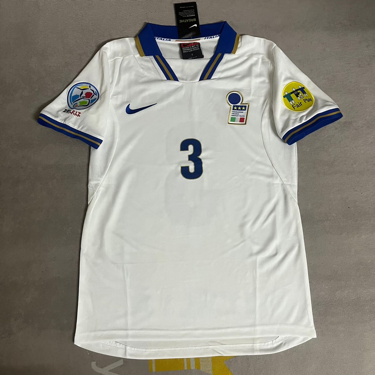 Paolo Maldini Italy EURO 1996 Retro Football Jersey Kit