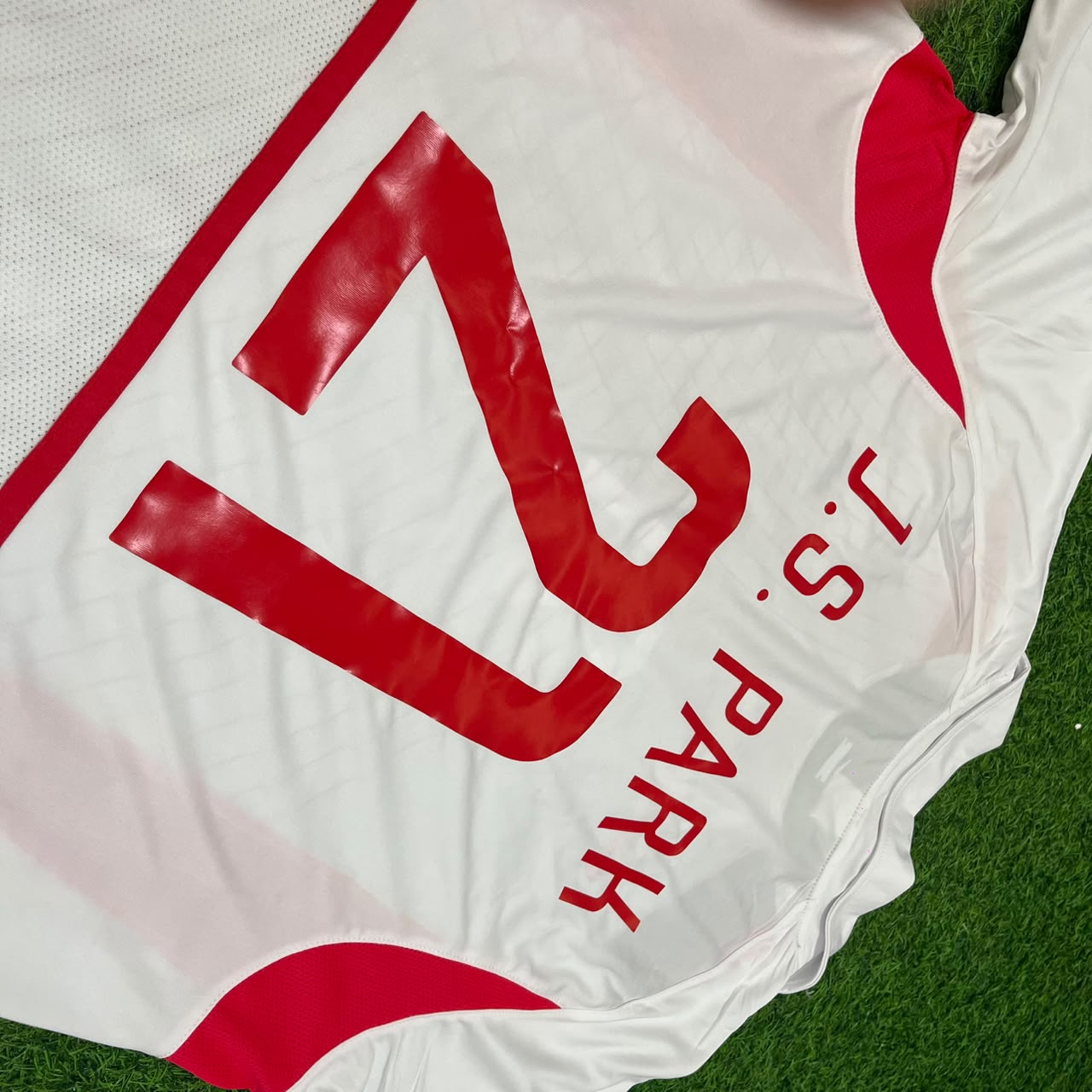South Korea World Cup 2002 Park Ji-sung Football Jersey
