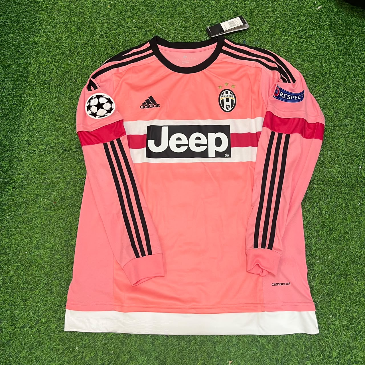 Patrice Evra Juventus Pink Retro 2015-2016 Pink Football Jersey