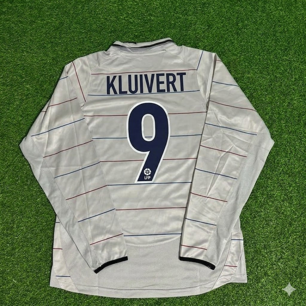 Patrick Kluivert #9 Barcelona 2003 2004 Away Long Sleeve Retro Football Jersey Collection