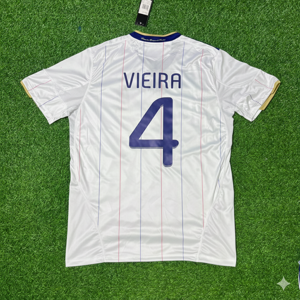 France EURO 2004 Patrick Vieira Retro Football Jersey Kit
