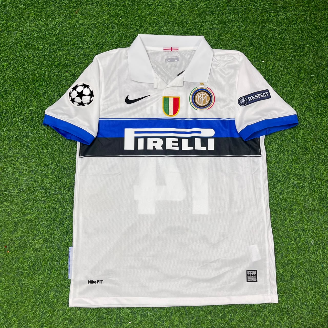 Patrick Vieira Inter 2009/2010 White Retro Football Jersey Kit