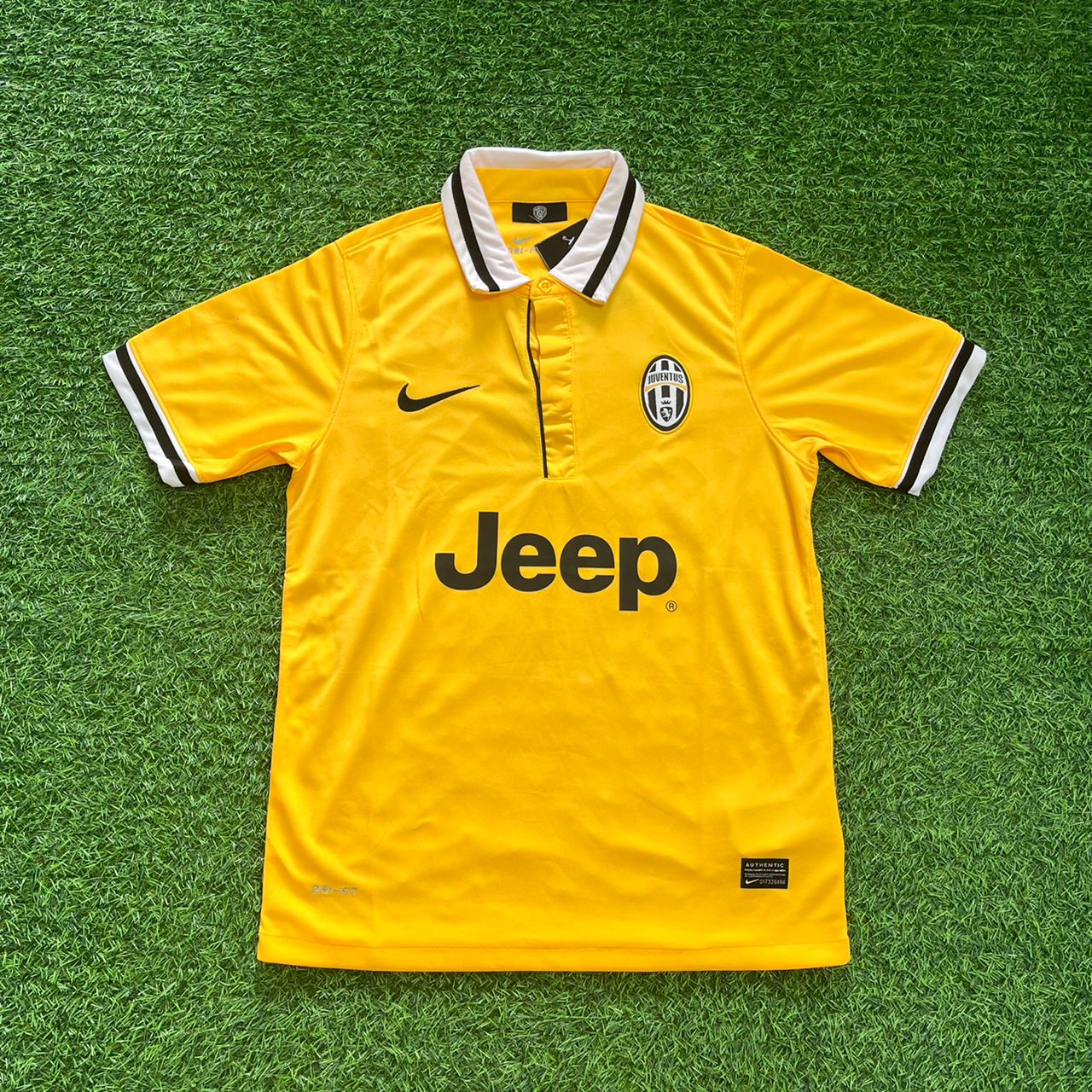 Arturo Vidal Juventus 2013/2014 Yellow Away Retro Football Jersey Kit