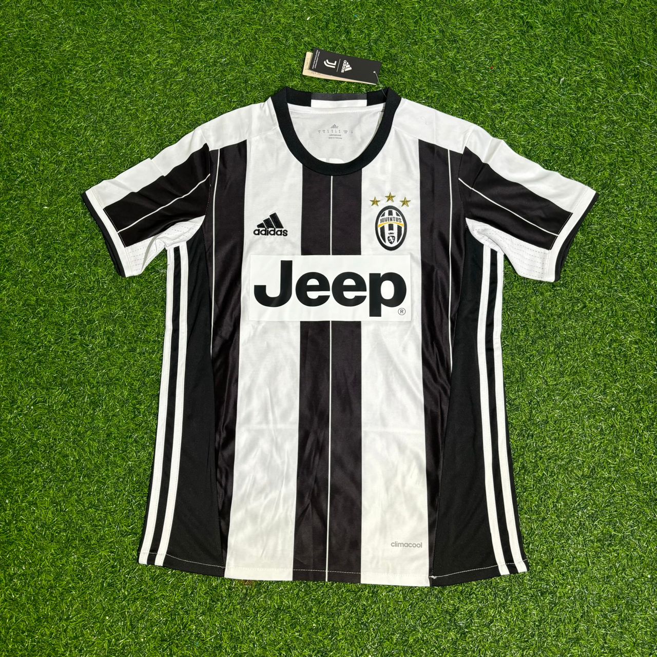 Paul Pogba Juventus 2016-2017 Home Retro Football Jersey Collection