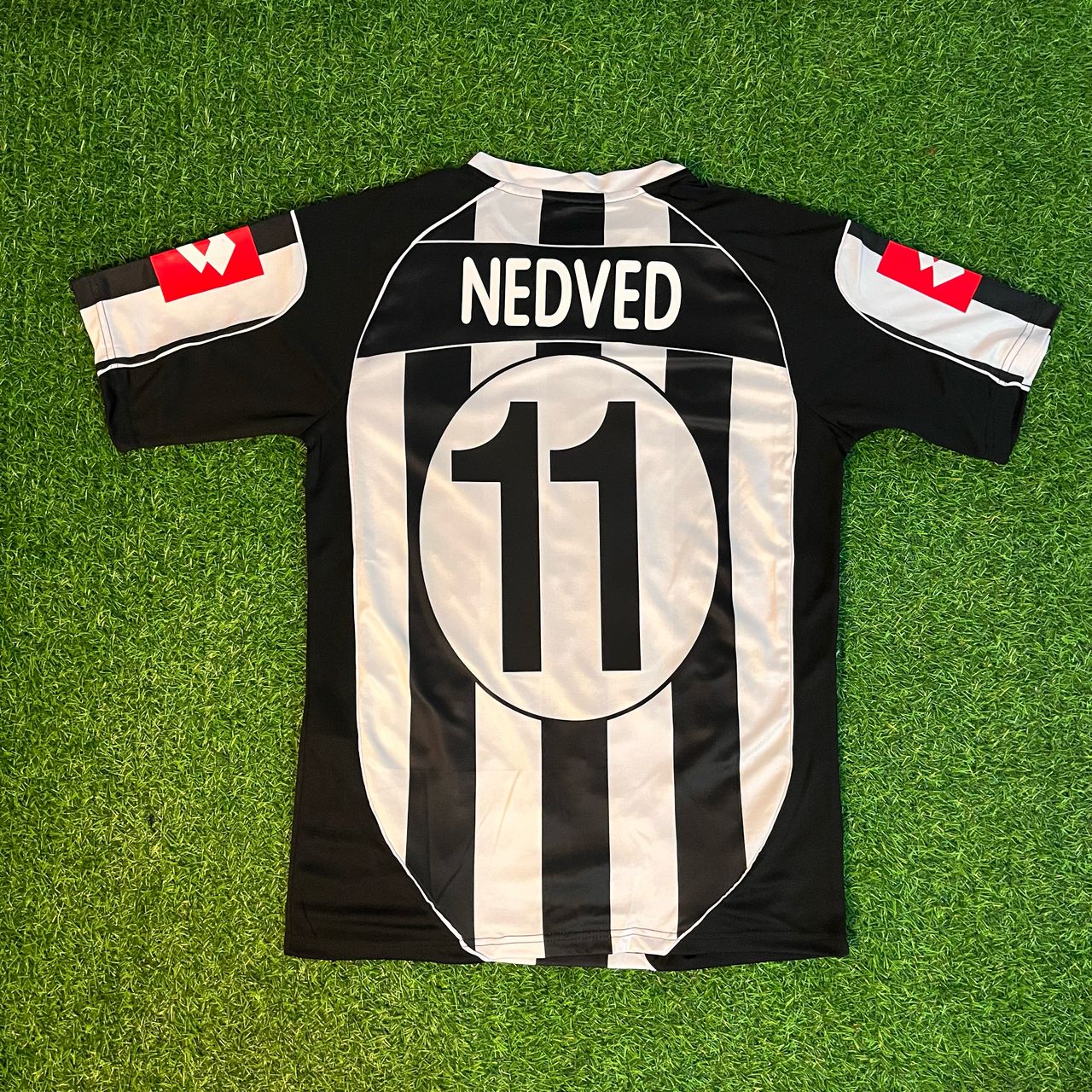 Pavel Nedvěd Juventus 2002 2003 Retro Football Jersey Kit