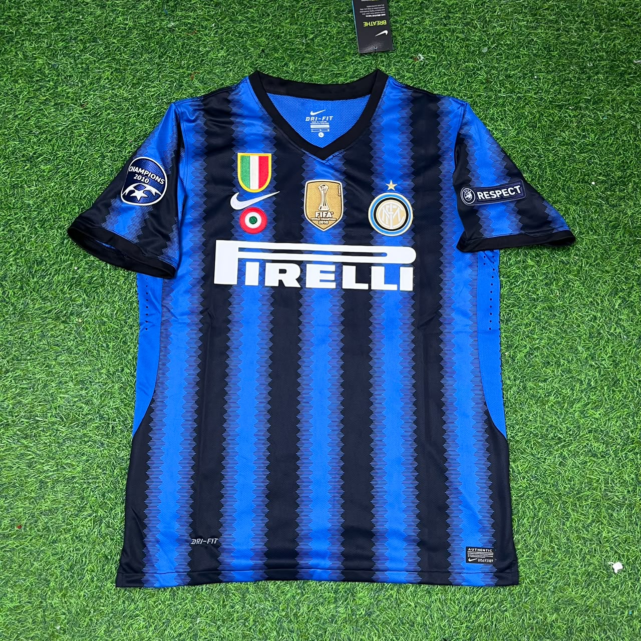 Philippe Coutinho Inter 2011/2012 Football Jersey Kit