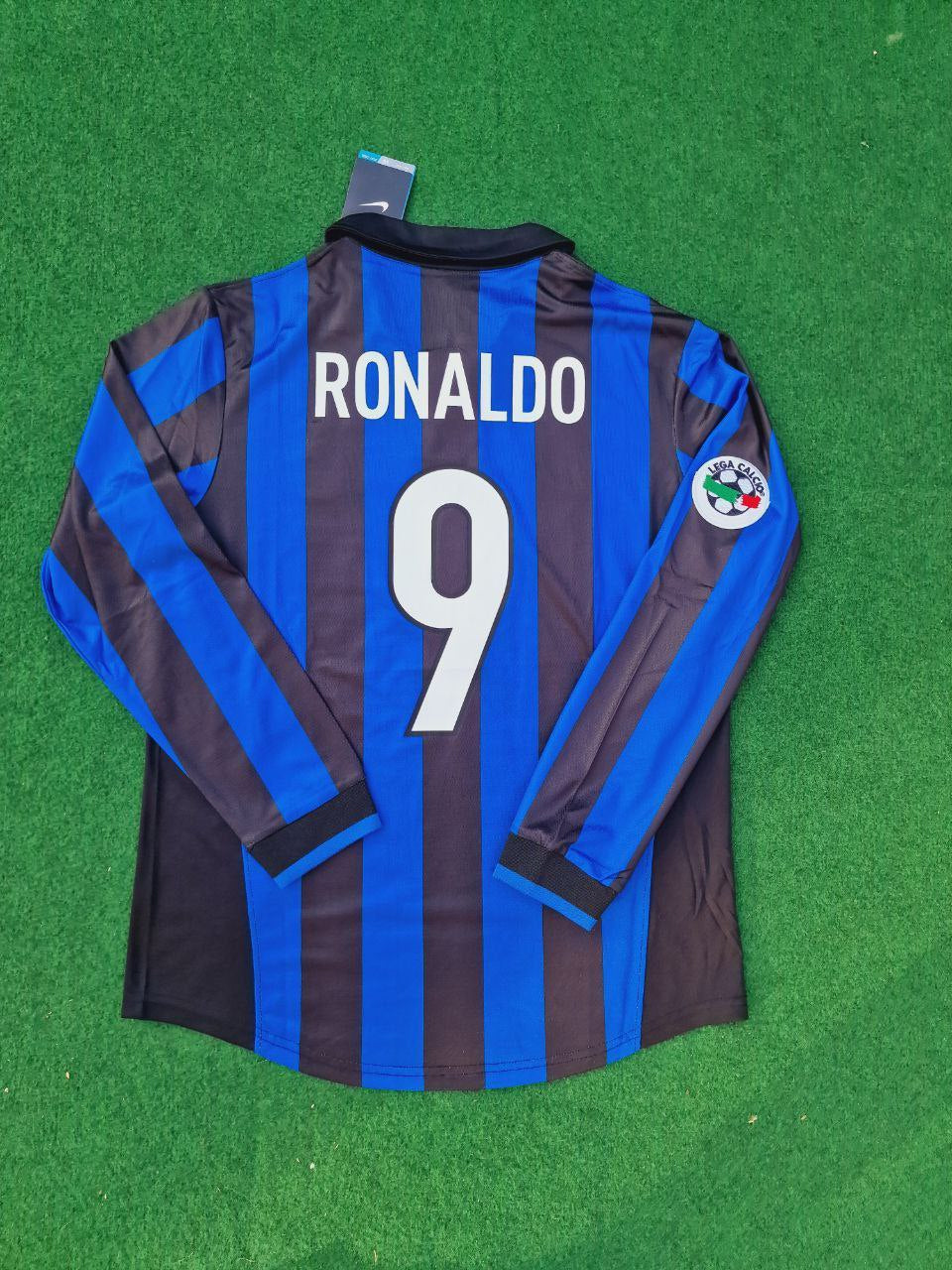 Ronaldo El Fenomeno R9 - Inter 1998 1999 Retro Football Jersey
