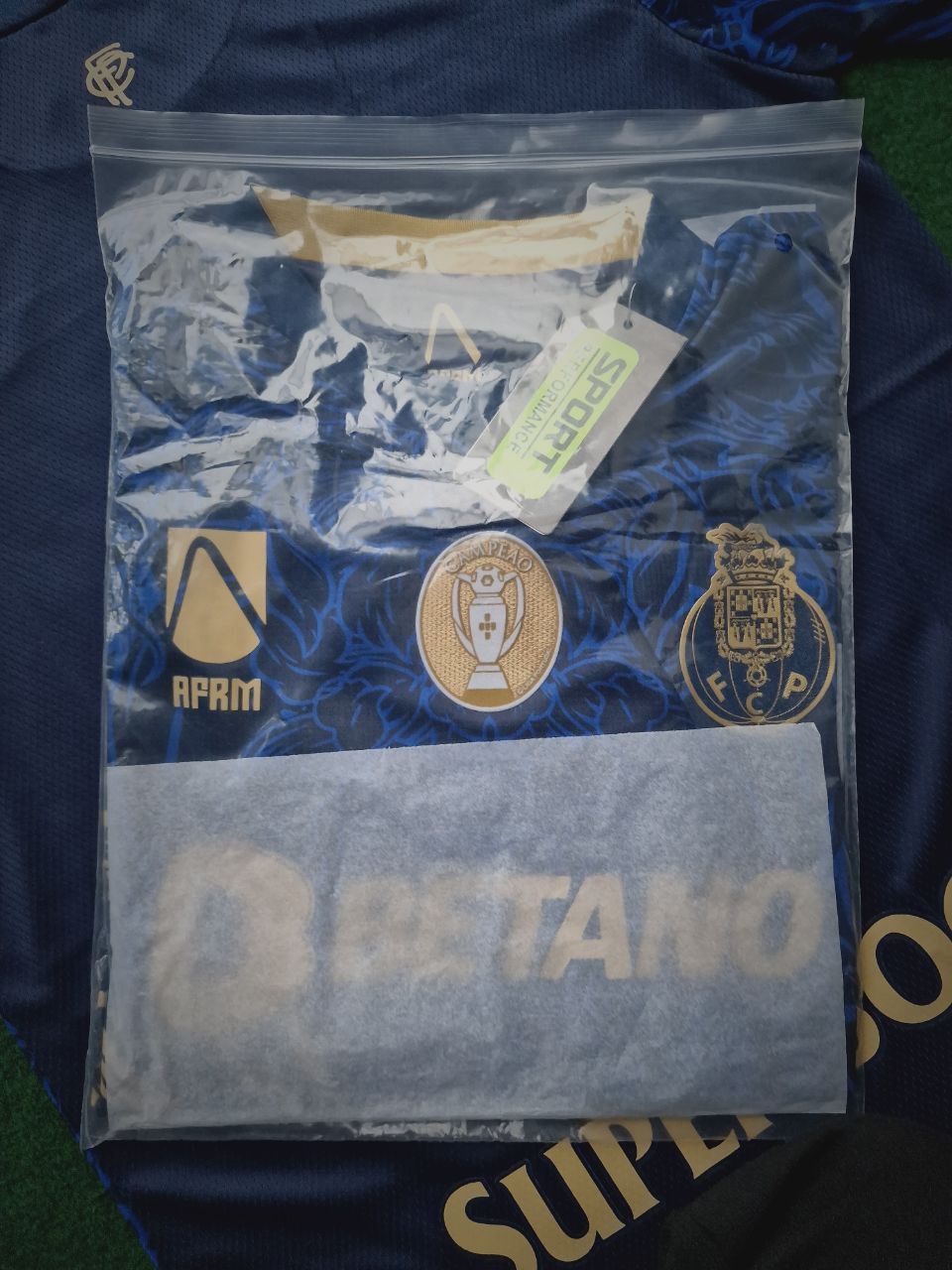 Porto Dragon Football Jersey Kit