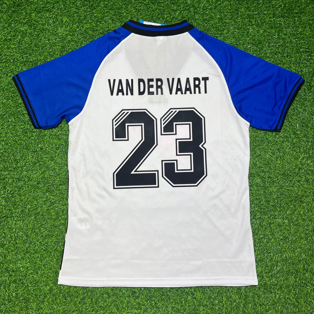 Rafael van der Vaart Hamburger SV Retro Football Jersey Kit