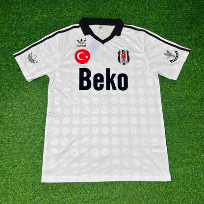 Ricardo Quaresma Beşiktaş Retro Football Jersey Kit