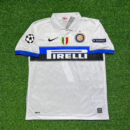 Diego Milito Inter 2009/2010 White Retro Football Jersey Kit