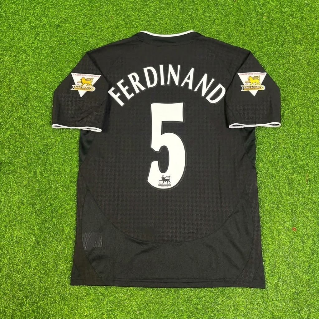 Rio Ferdinand Manchester United 2003 2004 Away Black Retro Football Jersey