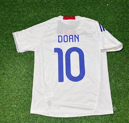 Ritsu Doan Japan White Retro Football Jersey Kit
