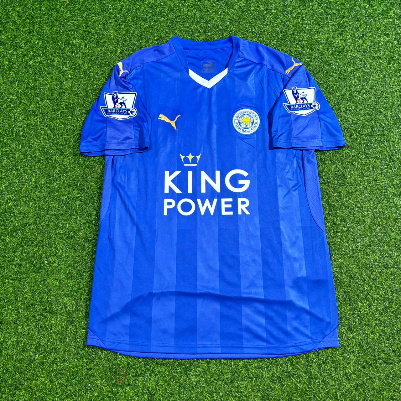 Riyad Mahrez - Leicester City 2015/16 Retro Football Jersey Kit