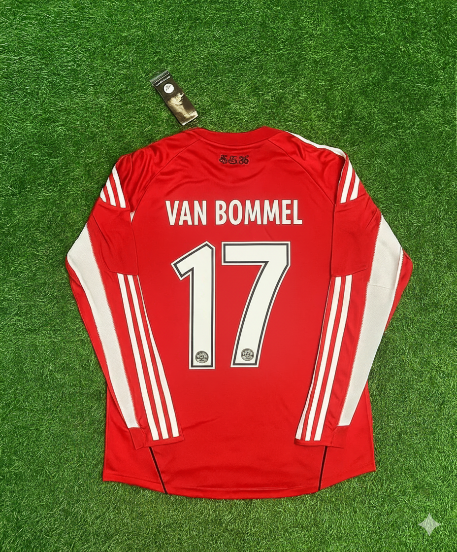 Mark van Bommel FC Bayern Munich 2010/11 Red Retro Football Jersey