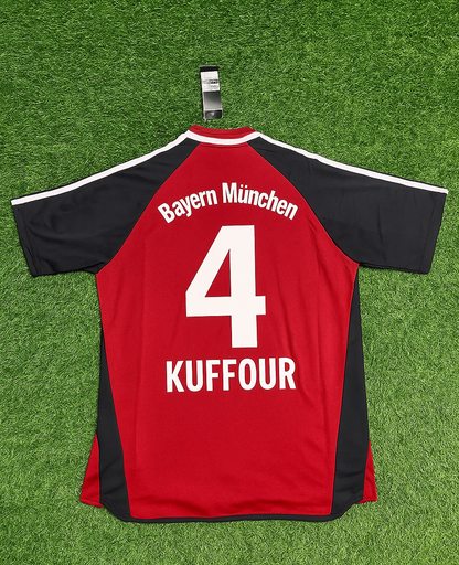 Samuel Kuffour Bayern Munich 2001/2002 Red Retro Football Jersey Kit