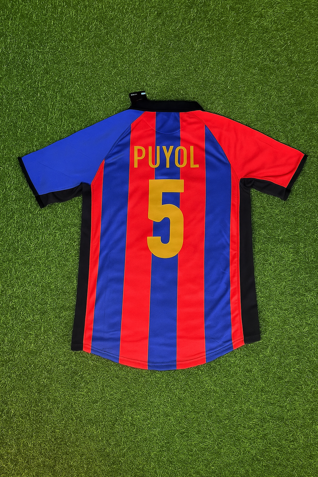 Carles Puyol 5 Barcelona 2001/2002 Home Retro Football Jersey Kit