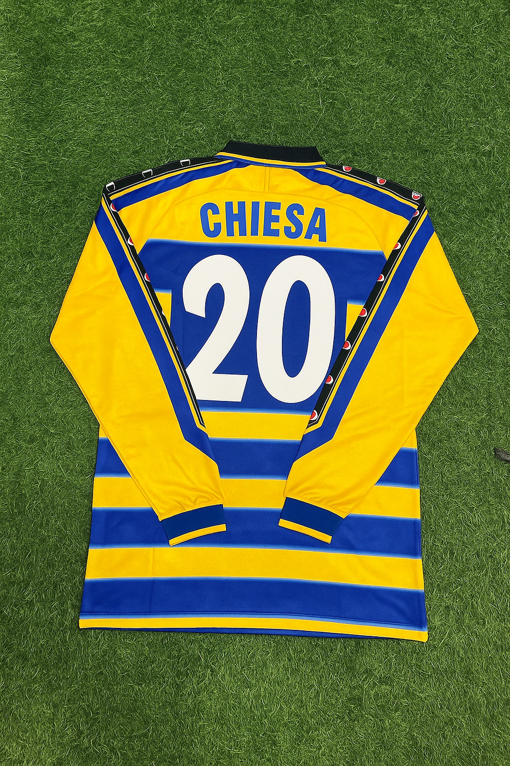 Enrico Chiesa Parma 1999/2000 Retro Long Sleeve Football Jersey Collection