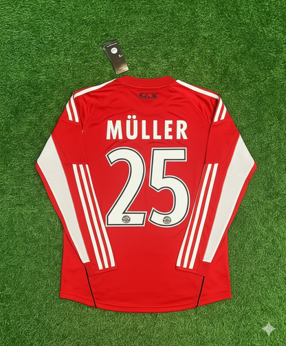 Thomas Müller FC Bayern Munich 2010/11 Red Retro Football Jersey