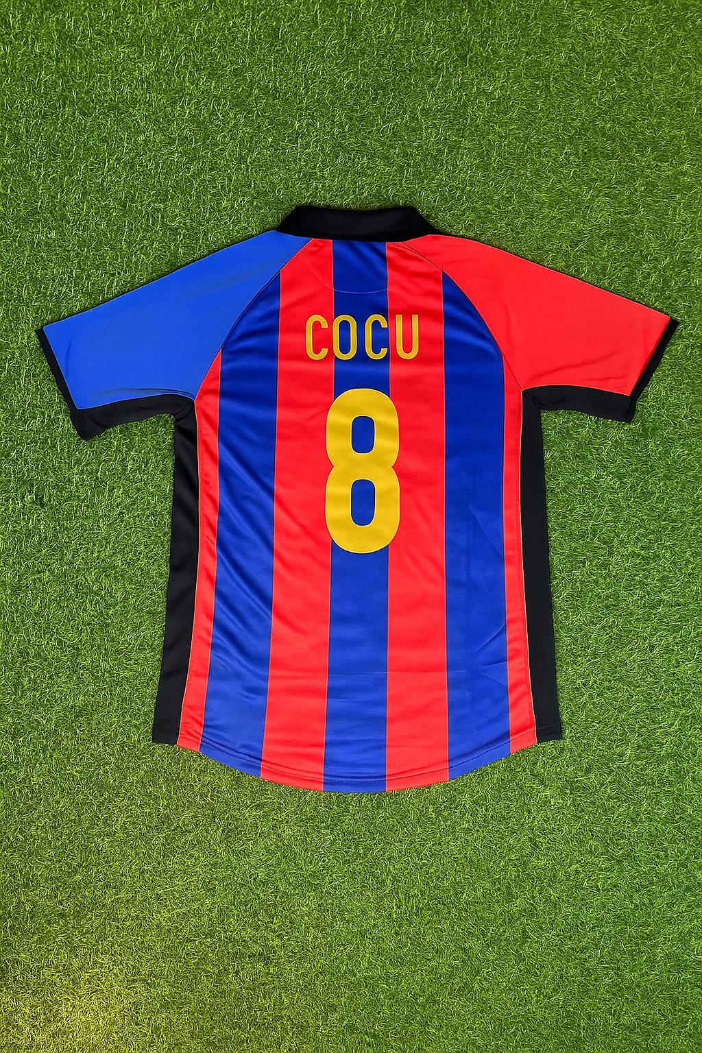 Phillip Cocu 8 Barcelona 2001/2002 Home Retro Football Jersey Kit