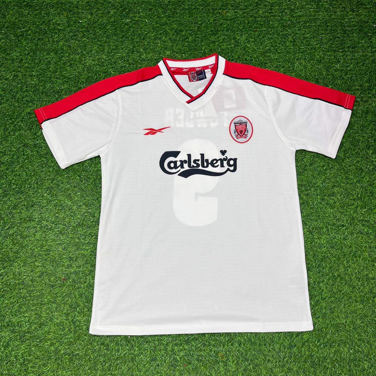 Robbie Fowler Liverpool 1998-1999 Away White Retro Football Jersey Kit