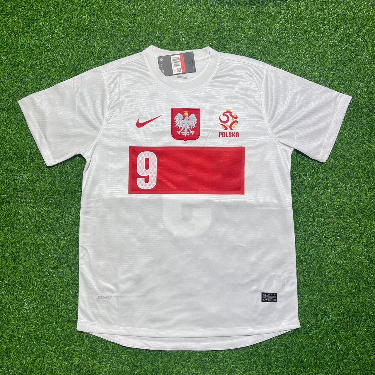 Robert Lewandowski Poland 2012 Retro Football Jersey Kit