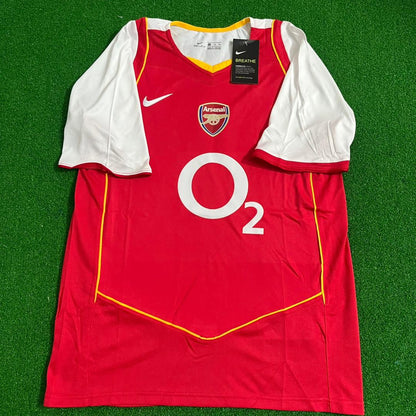Robert Pires #7 - Arsenal 2004/2005 O2 Retro Football Jersey Kit