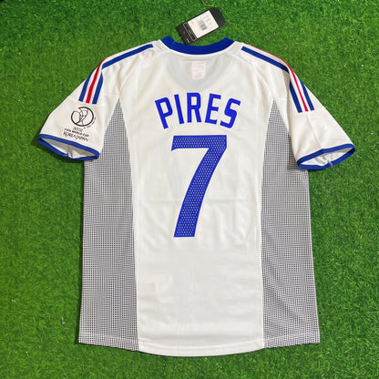 Robert Pires #7 France 2002 World Cup Away White Retro Football Jersey