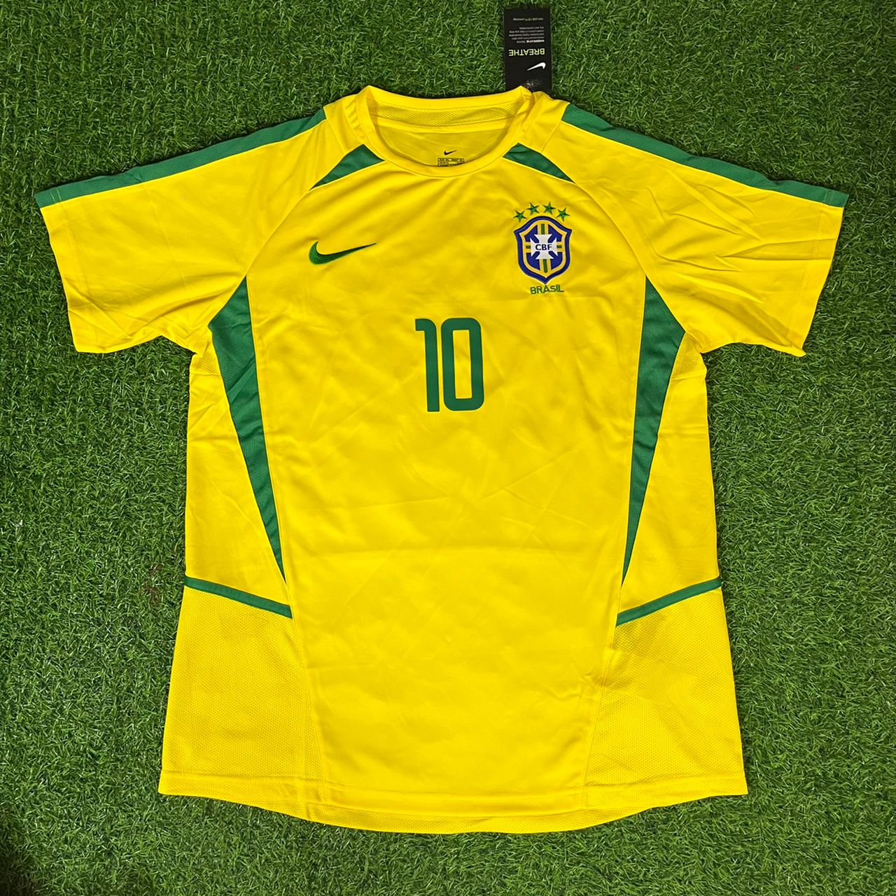 Roberto Carlos Brazil 2002 World Cup Retro Football Jersey Kit