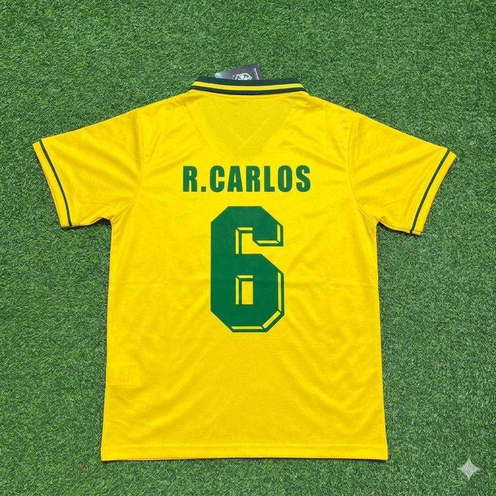 Roberto Carlos #6 Brazil Retro Football Jersey Kit