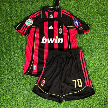 Robinho 70 AC Milan 2007 Retro Kids Football Jersey Kit