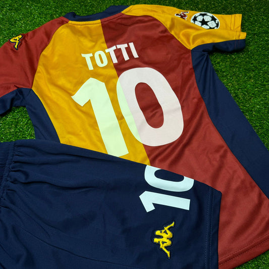 Francesco Totti Roma 2001/02 Home Kids Kit – Kit Jersey for Children – | KinderTrikot | Maillot Enfant

