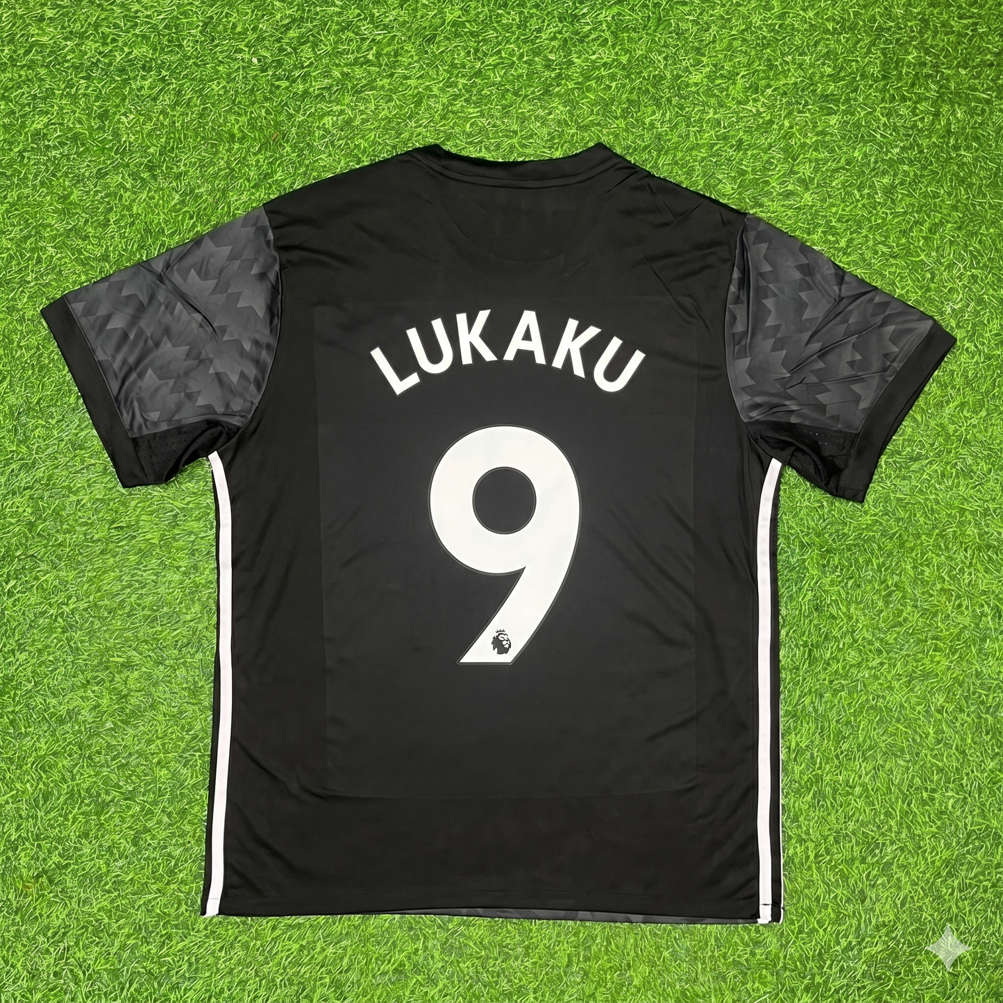 Romelu Lukaku Manchester United 2017-2018 Black Retro Football Jersey Kit